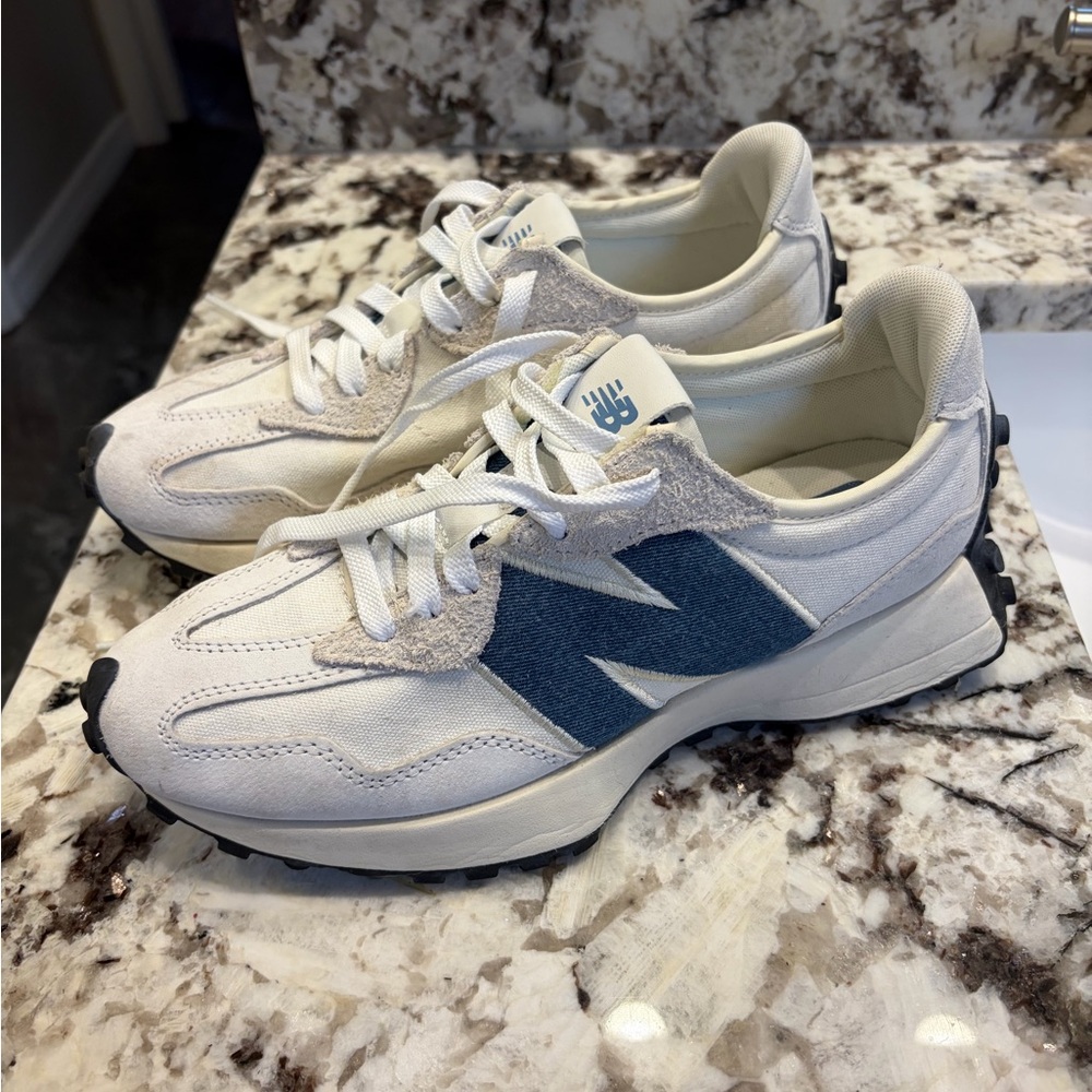 New Balance Sneakers